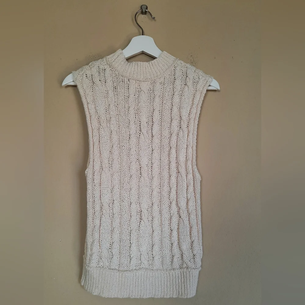 By Together Knitted Cotton Sweater Vest Cream Loose Weave Grandma Classic